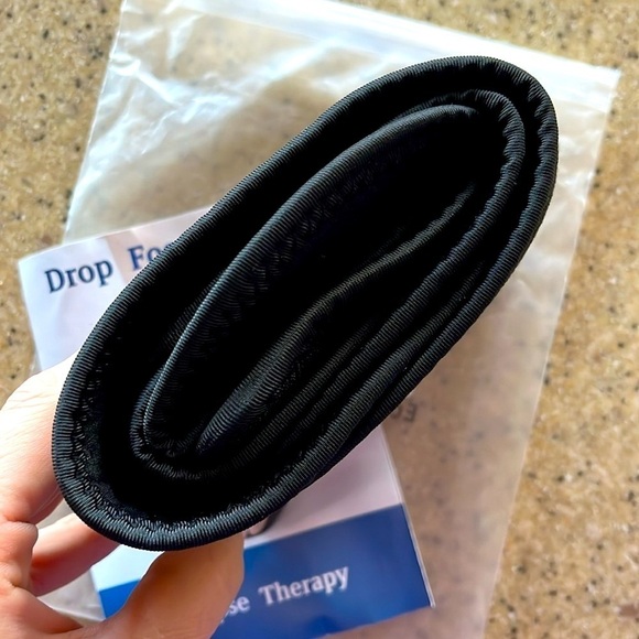 Brand New AFO Foot Drop Ankle Brace Black Neoprene Right Foot Walking Support - Picture 4 of 13